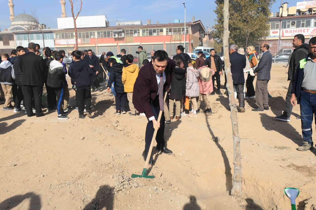 Konya’da 10 bin 400 metrekare yeniden hayat buldu 11
